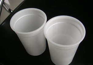 用塑料杯喝開水好嗎